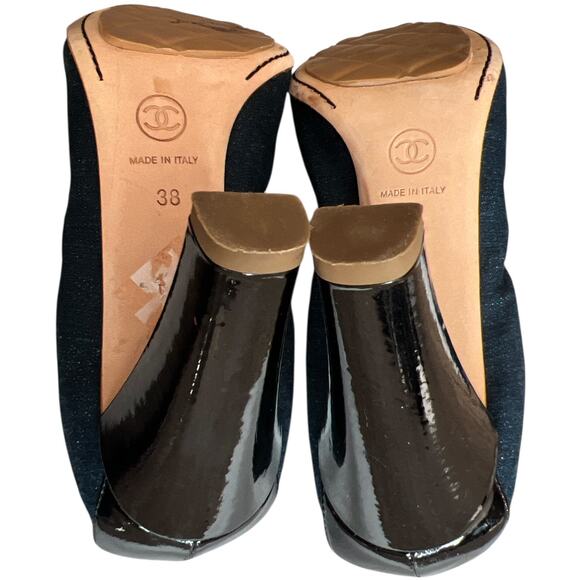 Chanel Vintage Blue Interlocking CC Logo Demin Pumps, IT 38/US8 - Picture 14 of 15